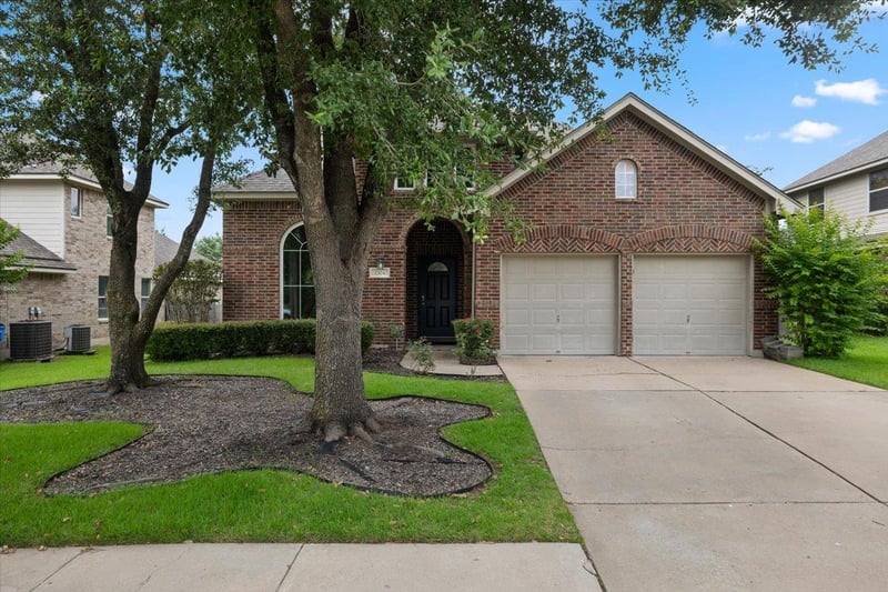 Virtual tour of 2304 Village View LOOP
