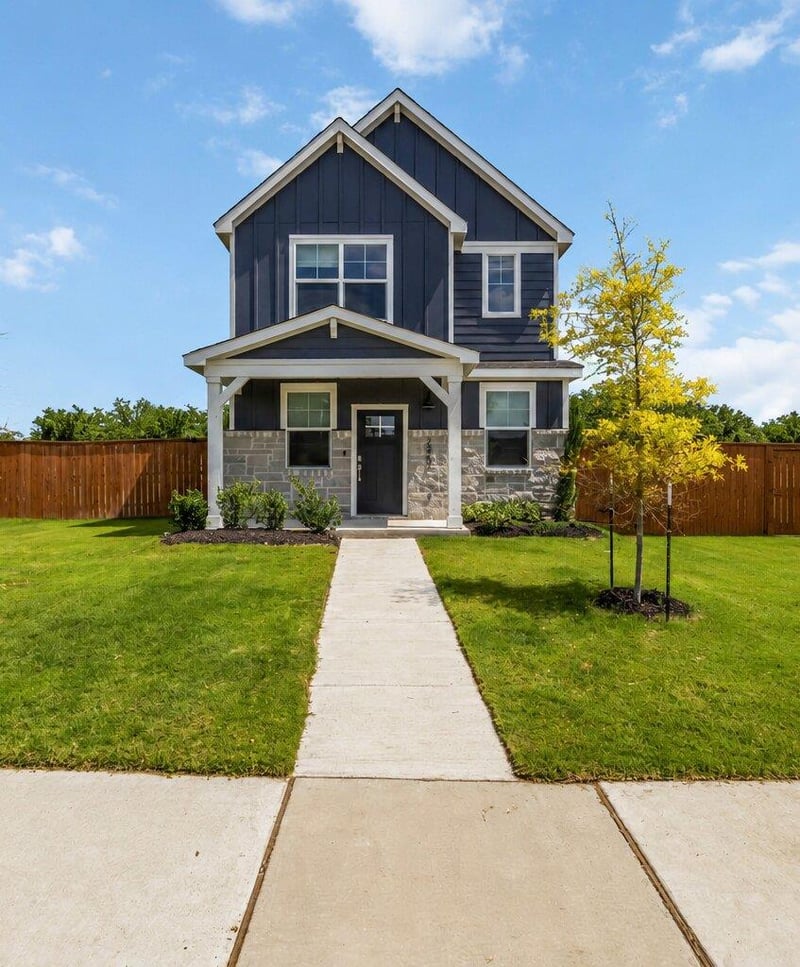 Virtual tour of 2305 Wallin Bradley DR
