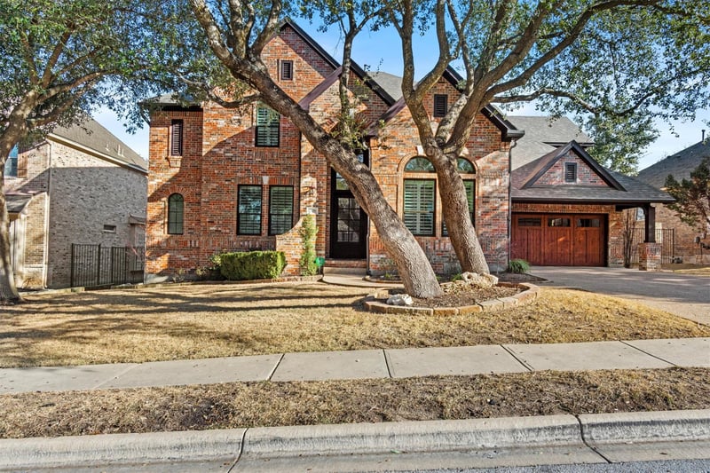 Virtual tour of 2306 Aldworth Dr