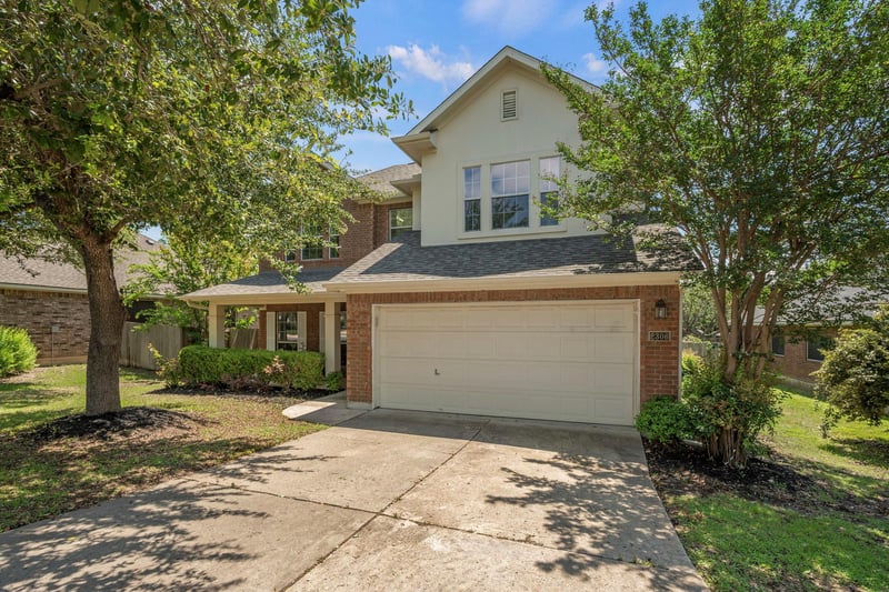 Virtual tour of 2306 Hayfield SQ