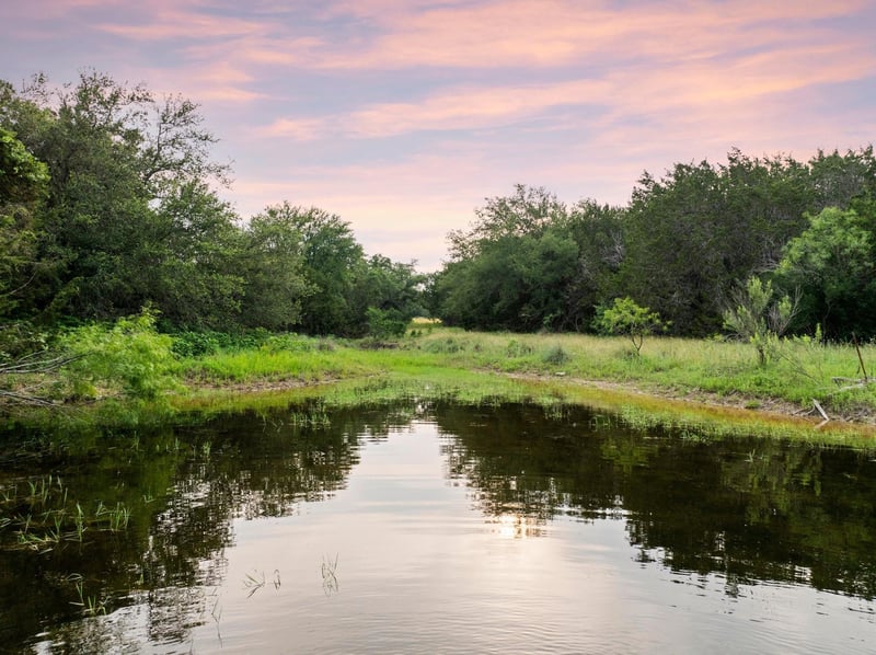 Virtual tour of 2308 County Road 414