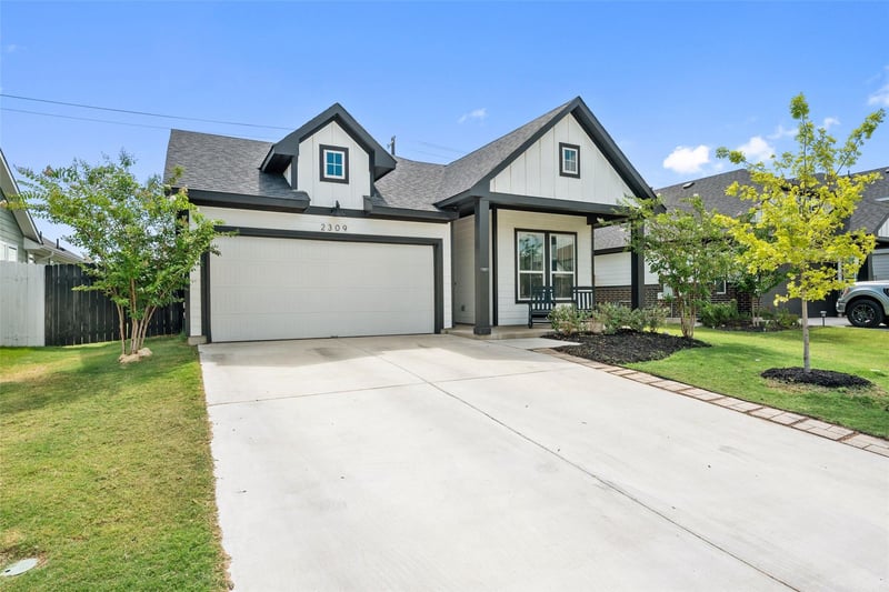 Virtual tour of 2309 Western View DR