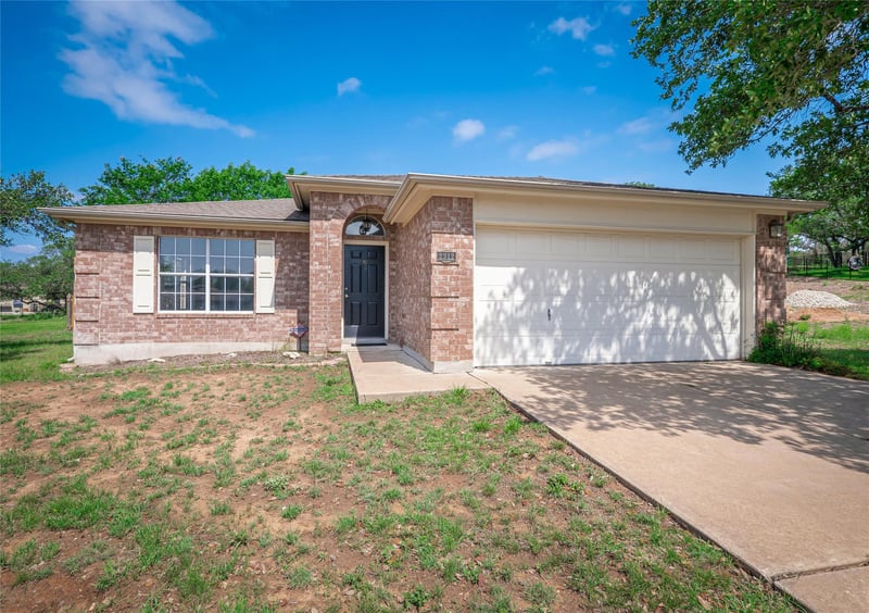 Virtual tour of 2312  Mac Arthur Ave