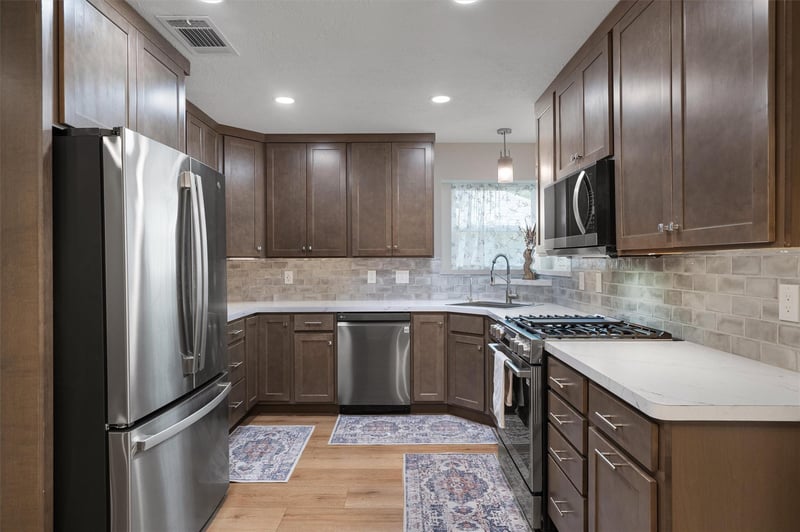 Virtual tour of 2312 Windrift Way