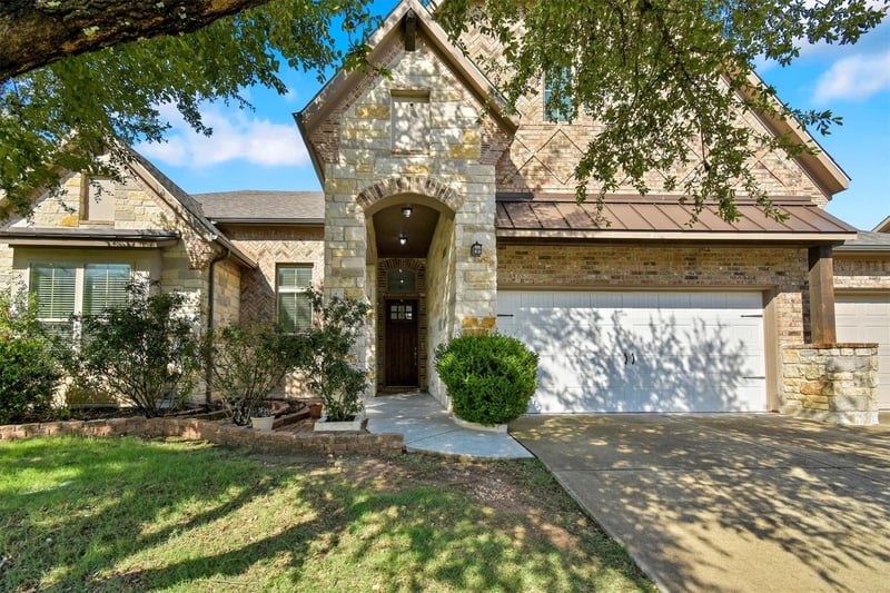 Virtual tour of 2325 Blended Tree Ranch DR