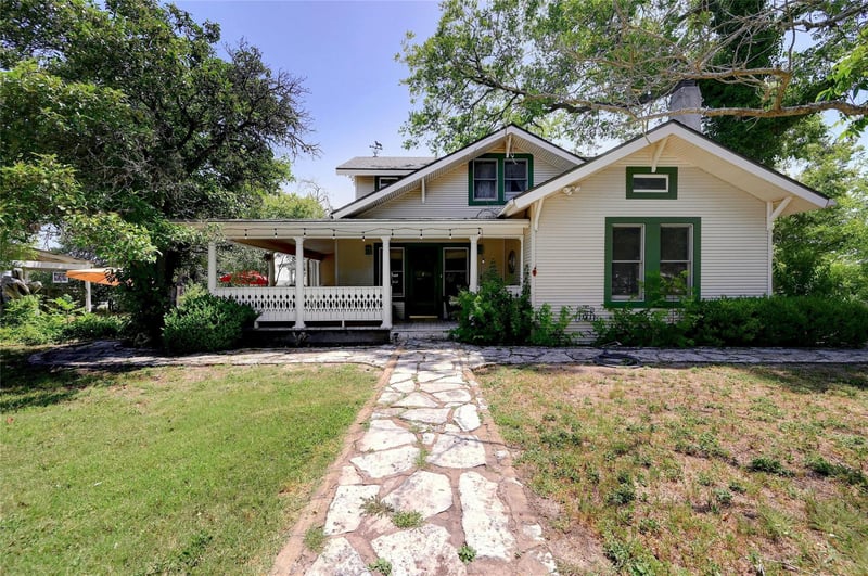 Virtual tour of 23351 Fm 150