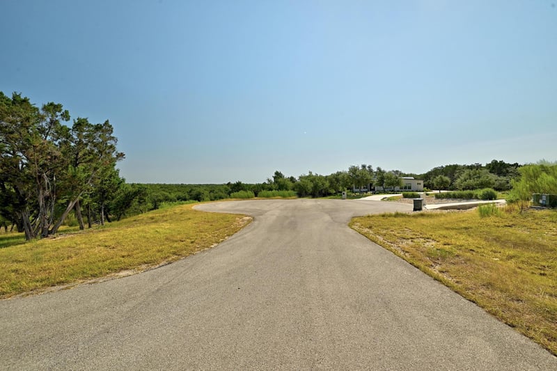 Virtual tour of 235 Campolina Ln