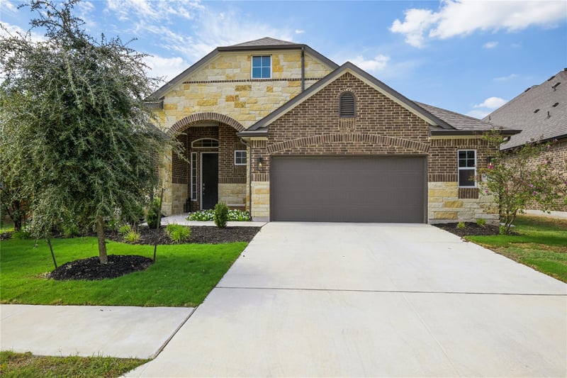 Virtual tour of 238 Wild Pecan Loop