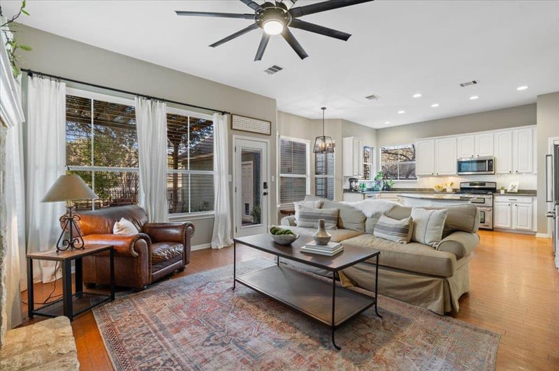 Virtual tour of 239 Witte