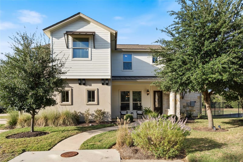 Virtual tour of 2400 Chambray Ct