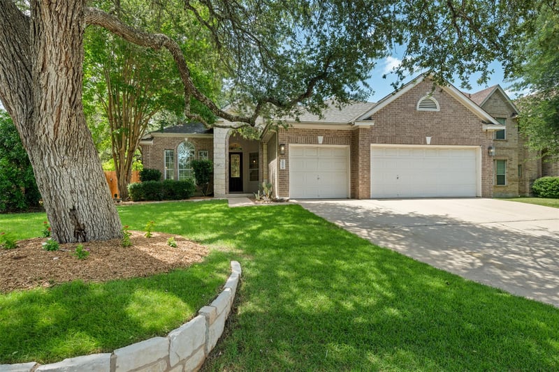 Virtual tour of 2403 Dartford BND