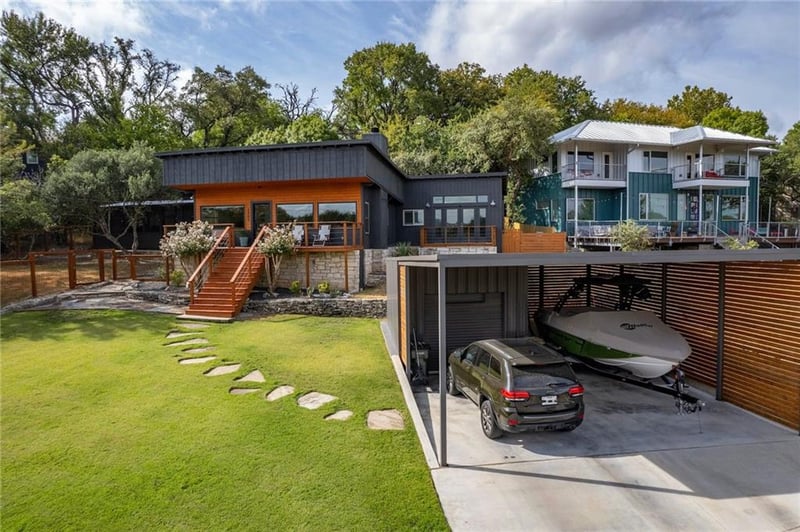 Virtual tour of 2403 Saratoga DR