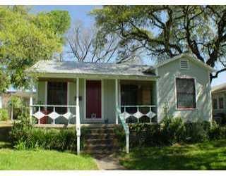Virtual tour of 2409 Euclid Ave