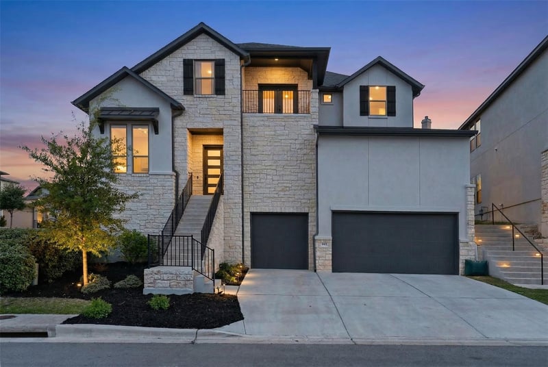Virtual tour of 2412 Skywalk LN Unit #52