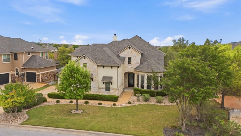 Virtual tour of 2420 Legend Trl