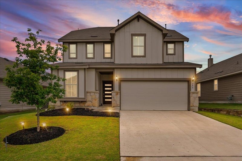 Virtual tour of 244 Purple Heart DR
