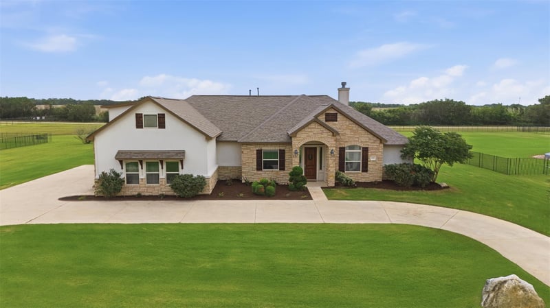Virtual tour of 2440 Greatwood TRL