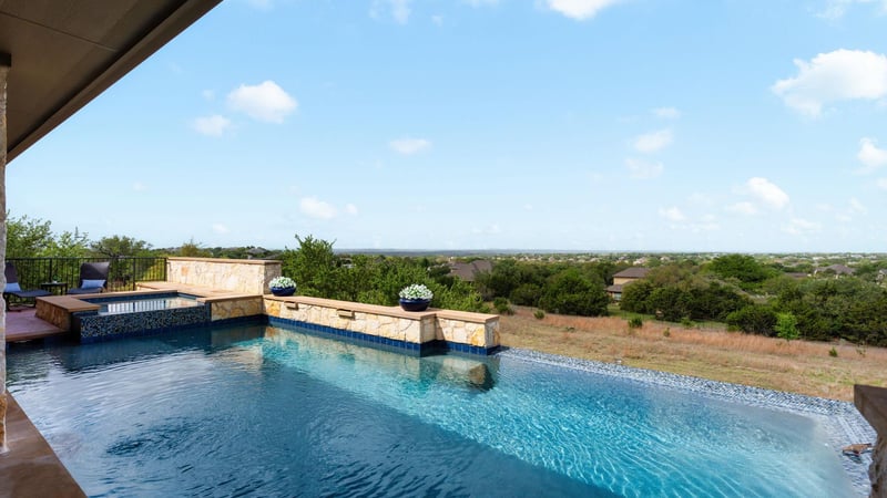 Virtual tour of 250 Sandy Creek CV