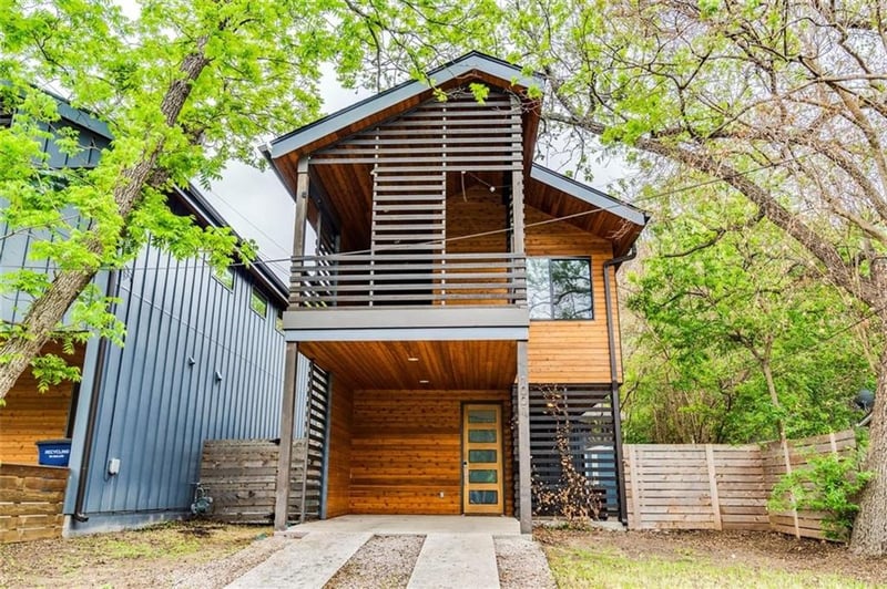 Virtual tour of 2500 Juanita ST Unit #B
