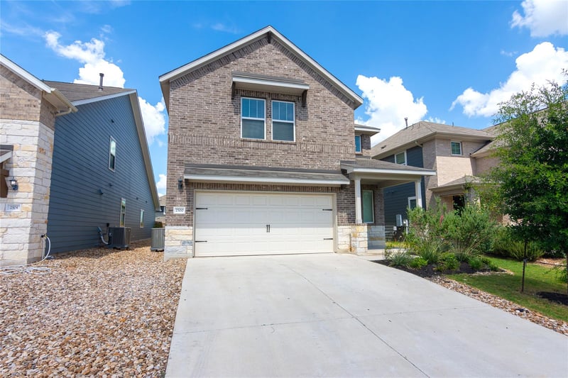 Virtual tour of 2500 Roosevelt RD