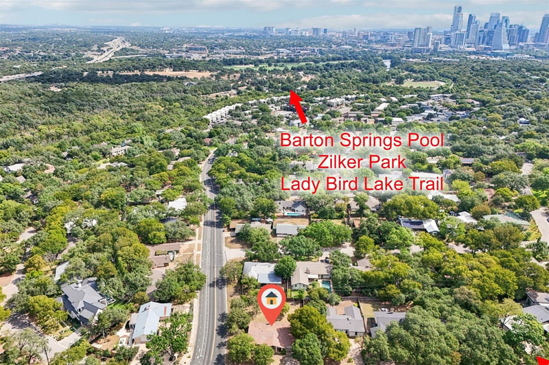 Virtual tour of 2504 Deerfoot Trl