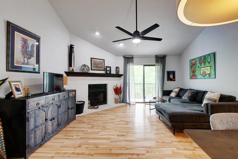 Virtual tour of 2508 W 12th ST Unit #308