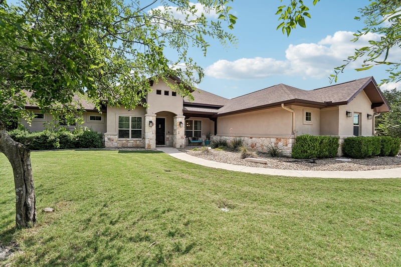 Virtual tour of 251 County Road 262
