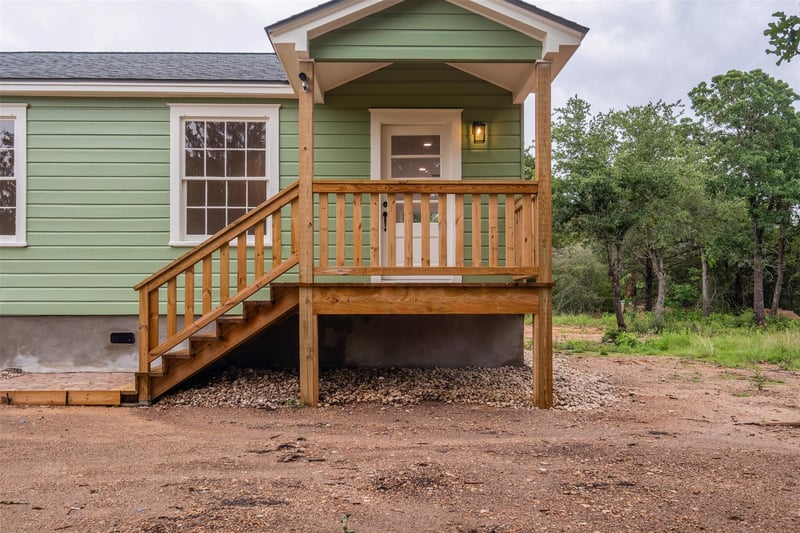 Virtual tour of 251 Foothill RD