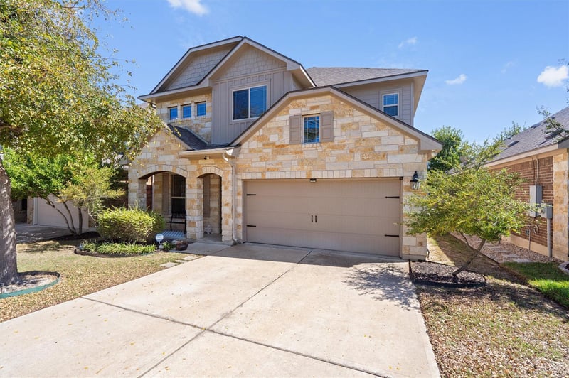 Virtual tour of 2513 Auburn Chestnut Ln