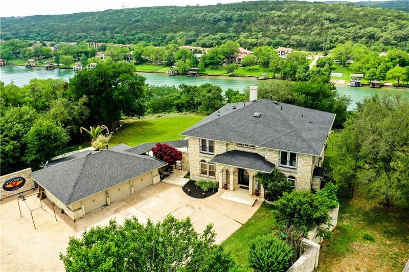 Virtual tour of 2516 Saratoga DR