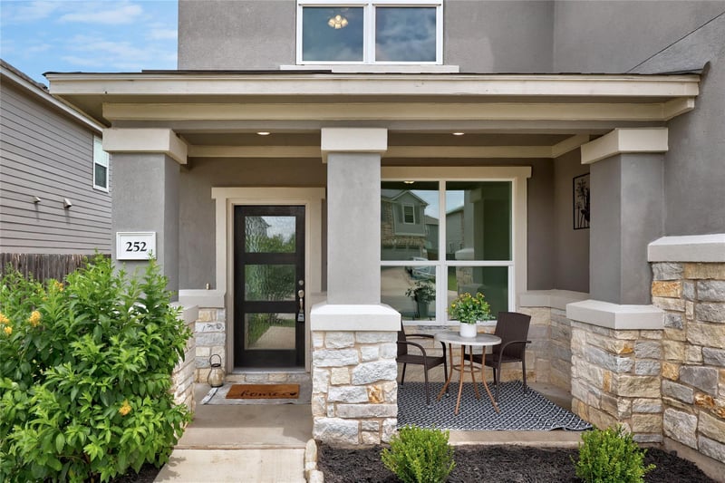 Virtual tour of 252 Benmyrtle TRL
