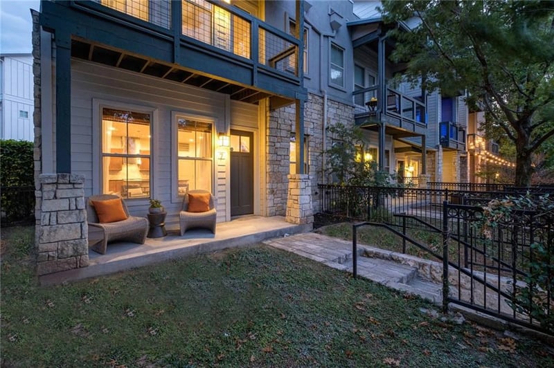 Virtual tour of 2520 Bluebonnet LN Unit #7
