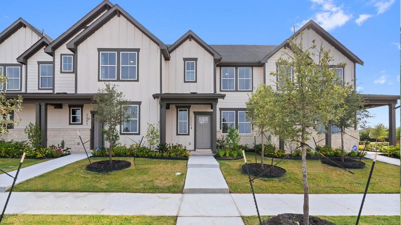 Virtual tour of 2523 Violet Theo Ln