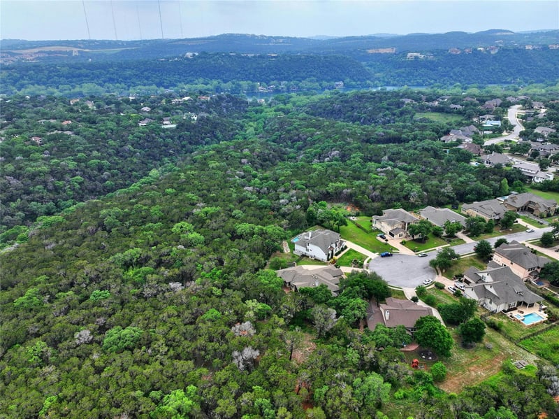 Virtual tour of 2529 Ionian CV