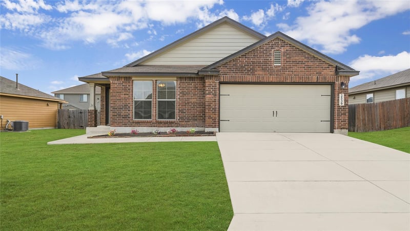 Virtual tour of 2530 Diamondback Trl