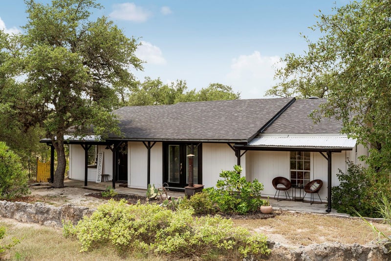 Virtual tour of 2591 Spring Valley DR