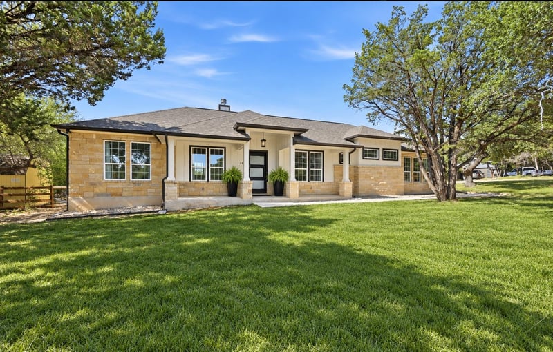 Virtual tour of 26 Persimmon Drive