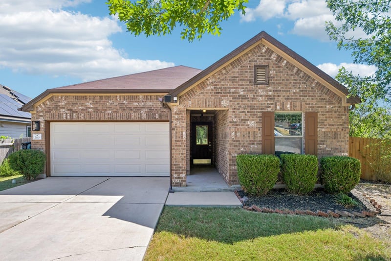 Virtual tour of 260 Cushman DR