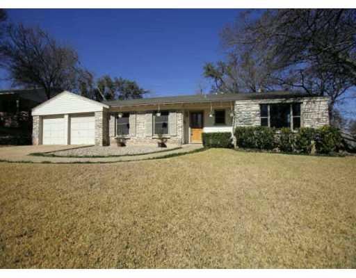Virtual tour of 2600 Rockingham