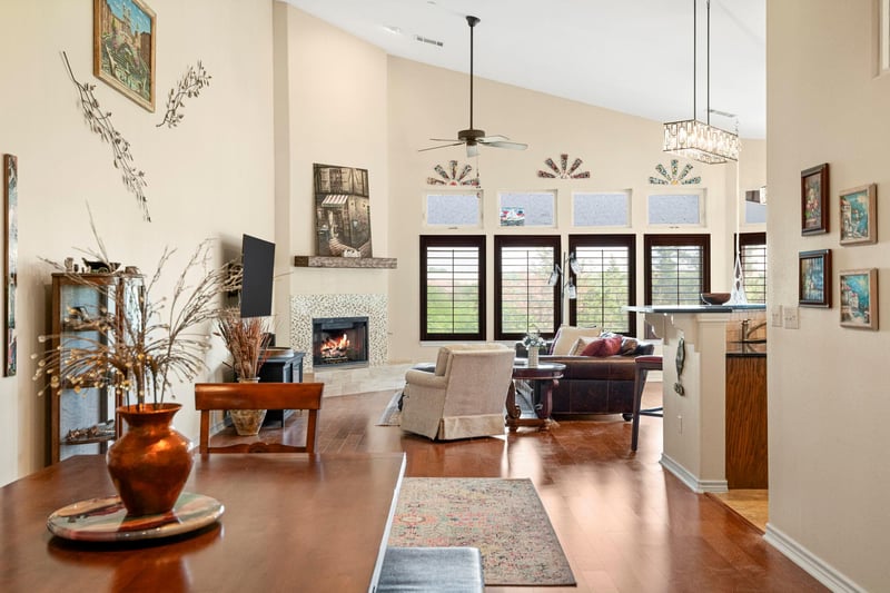 Virtual tour of 2601 N Quinlan Park RD Unit #401