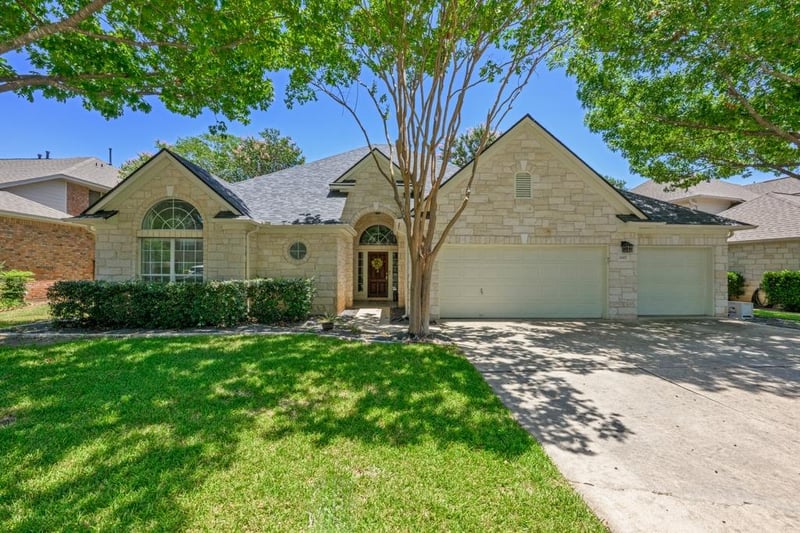 Virtual tour of 2602 Henley DR