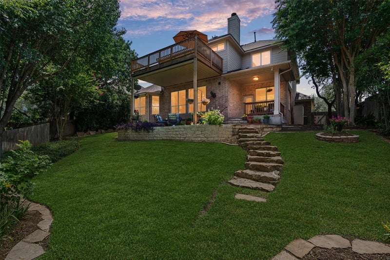 Virtual tour of 2605 Shire Ridge DR