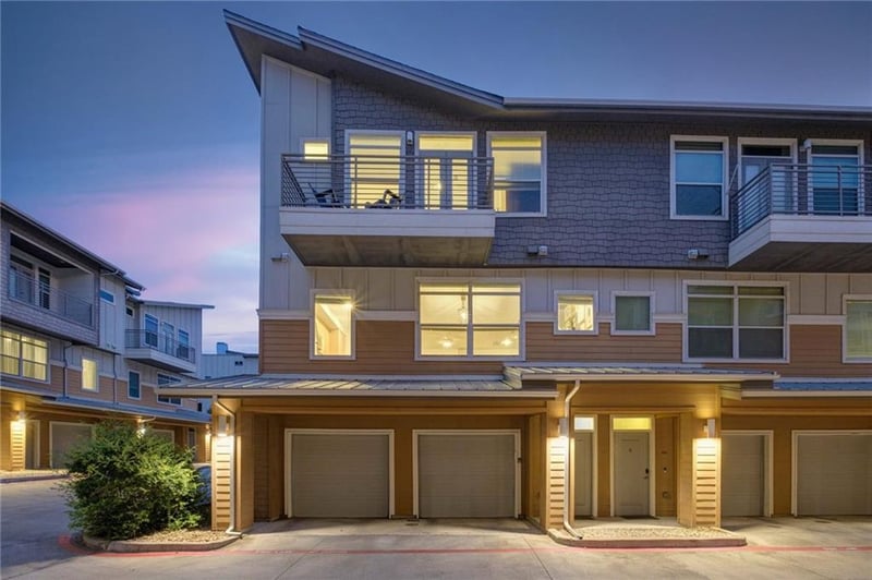 Virtual tour of 2606 Wilson ST Unit #1005