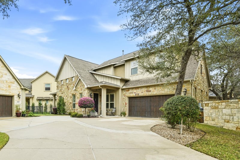 Virtual tour of 2608 Barbera PASS Unit #90