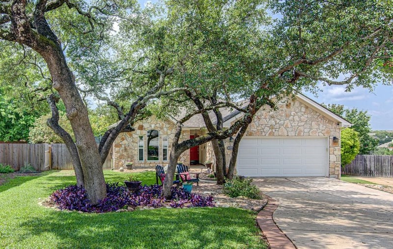 Virtual tour of 2608 Cascade Falls DR