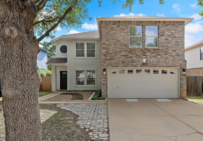 Virtual tour of 2608 Glen Field DR