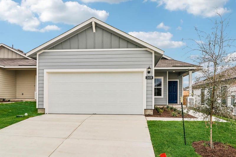 Virtual tour of 2608 St Regis Dr