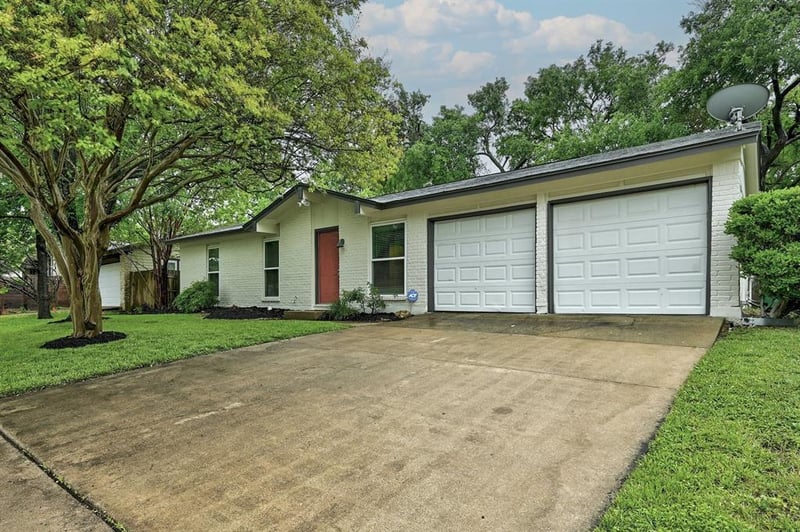Virtual tour of 2617 Baxter Dr
