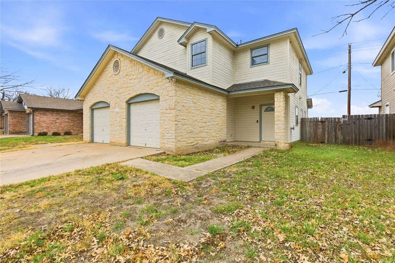 Virtual tour of 2622 Gwendolyn LN Unit #B