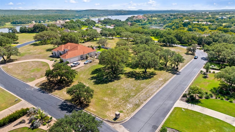 Virtual tour of 26309 Countryside DR